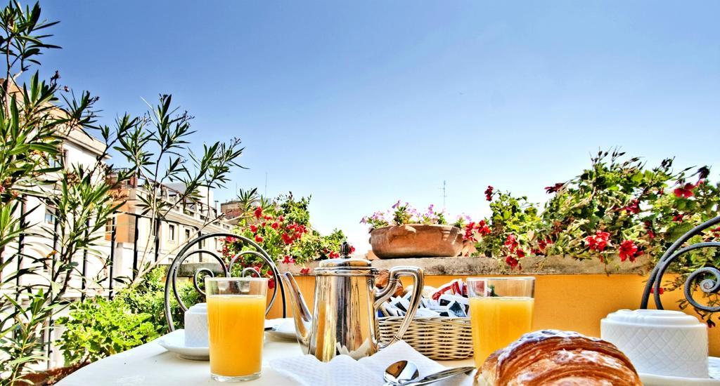 Cinquantatre Hotell